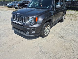 2021 Jeep Renegade Limited - Exterior Front Left Corner Image